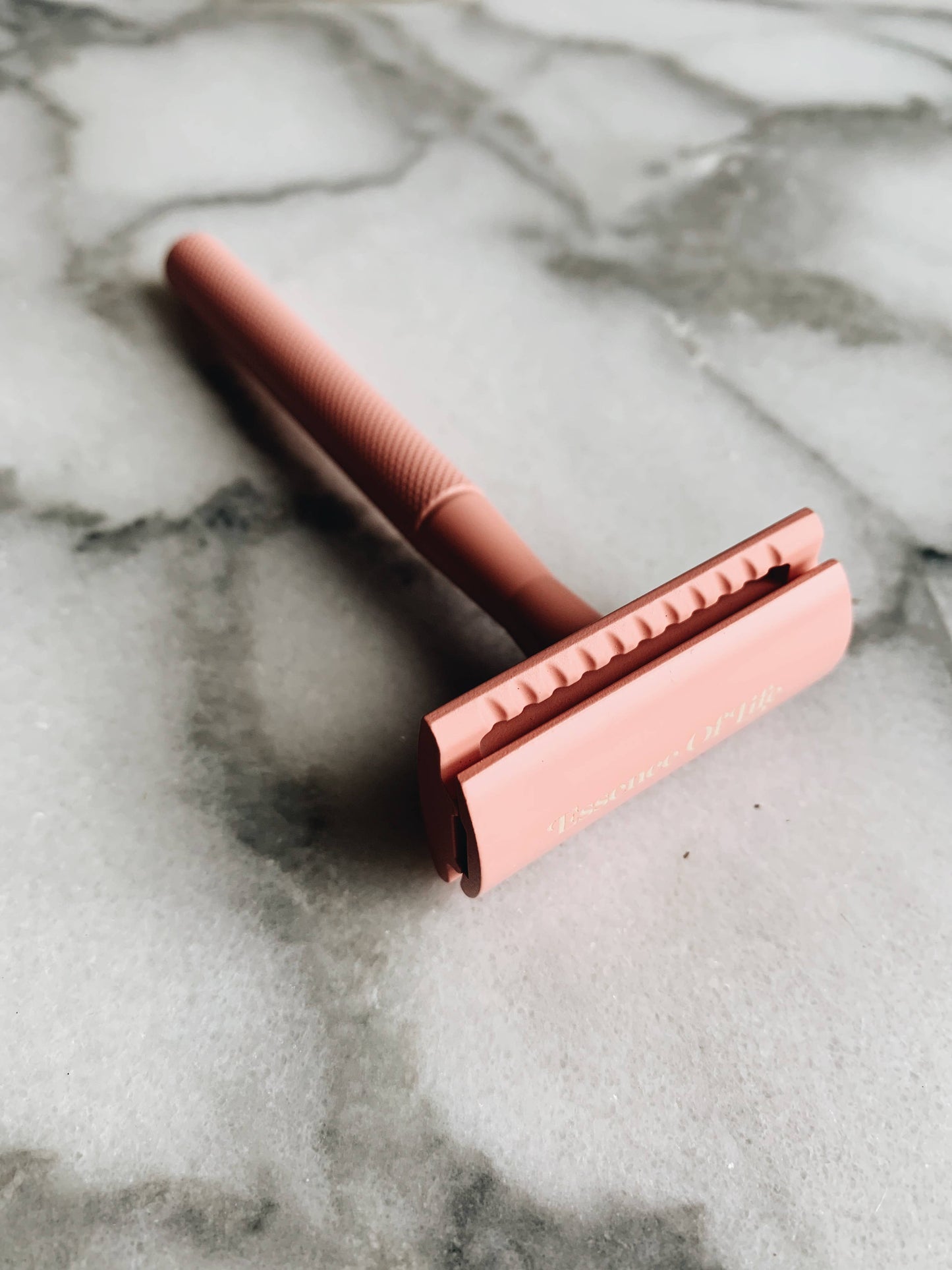 Plastic-free Safety Razor