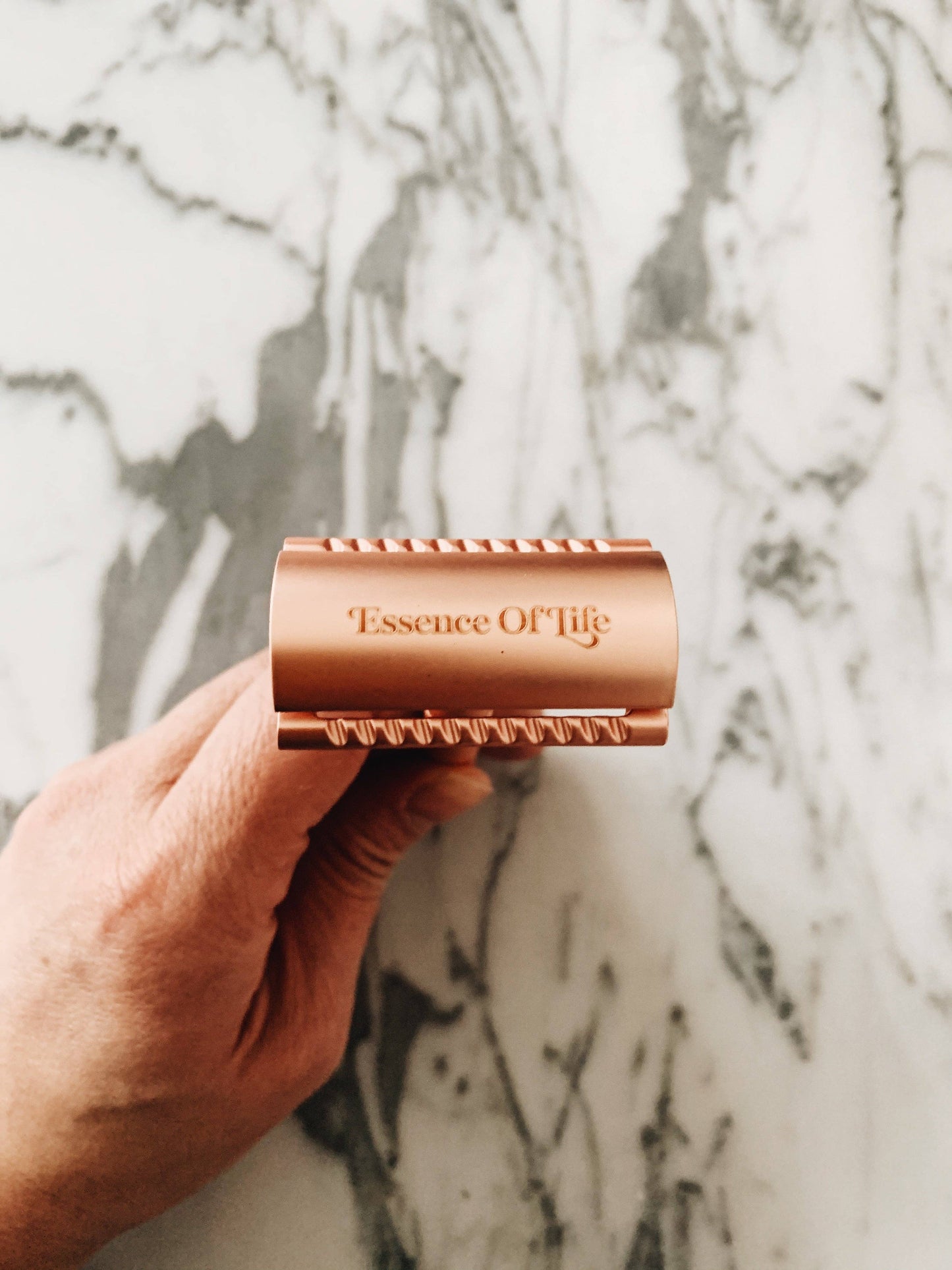 Plastic-free Safety Razor