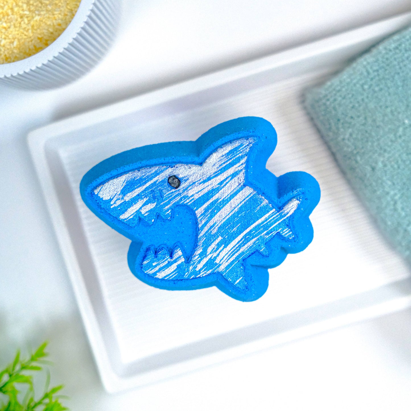 Ocean Explorer - Bath Bomb with surprise