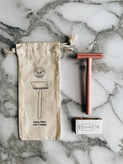 Plastic-free Safety Razor