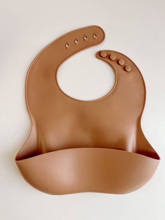 Silicone Baby Bib: Grizzly